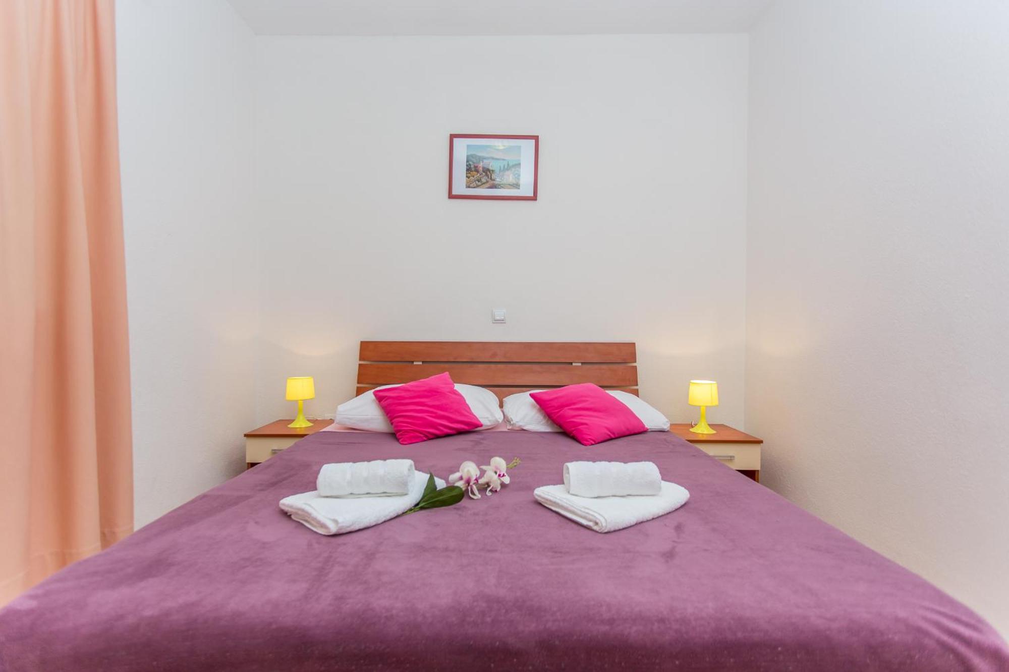 Apartments Grepo Sljeme Макарска Стая снимка