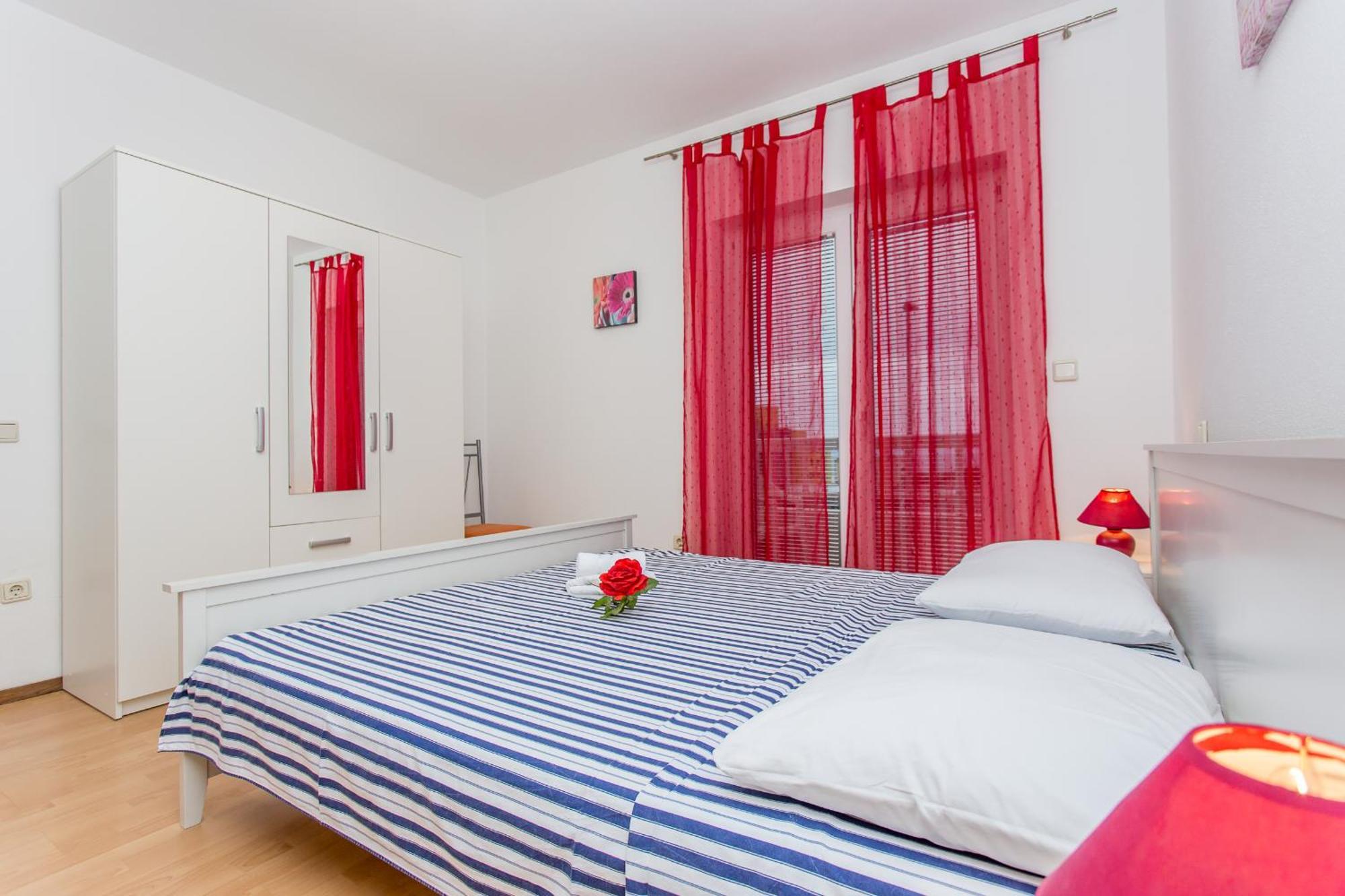 Apartments Grepo Sljeme Макарска Стая снимка