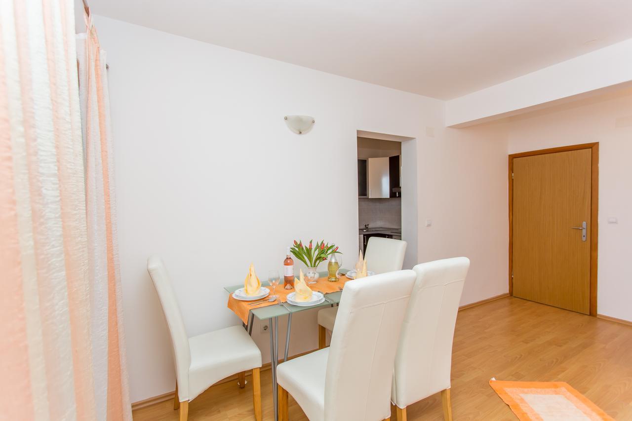 Apartments Grepo Sljeme Макарска Екстериор снимка