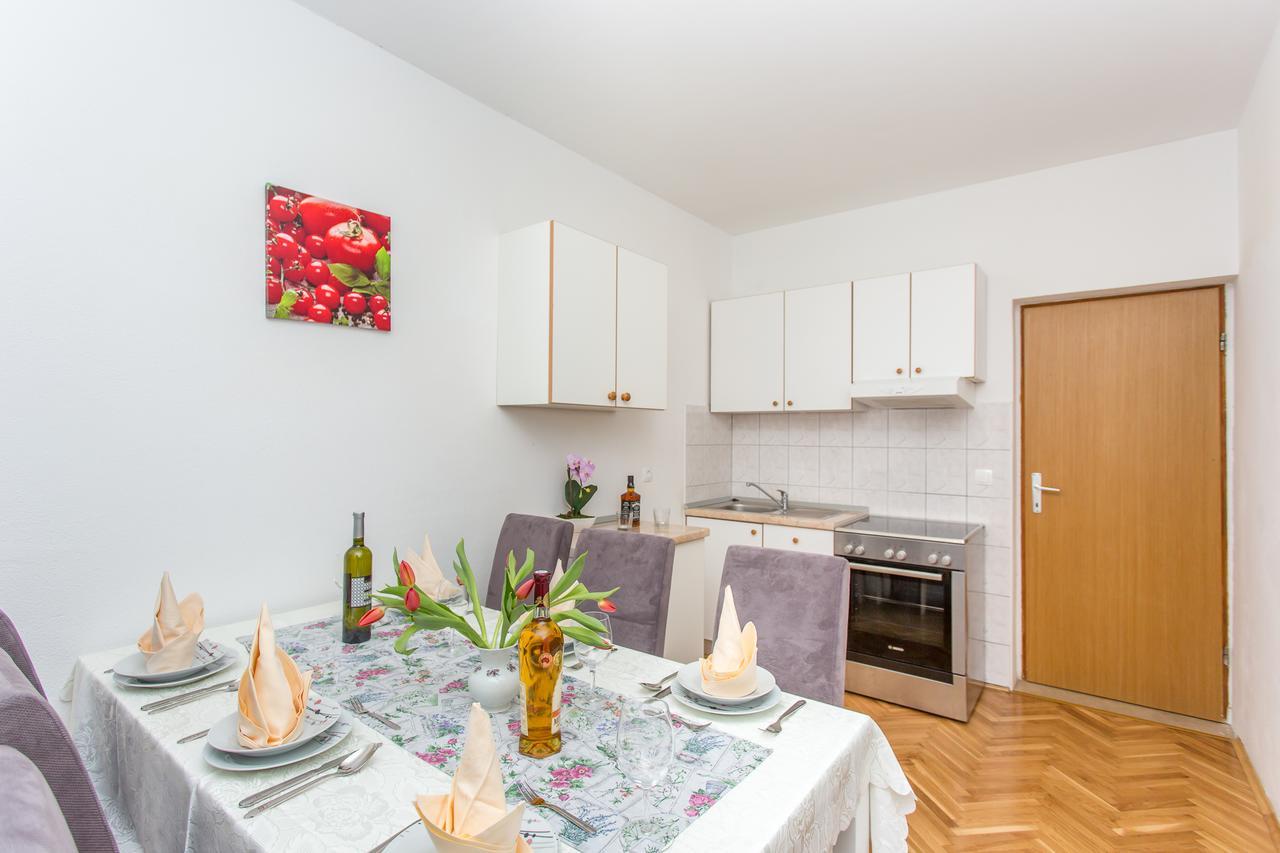 Apartments Grepo Sljeme Макарска Екстериор снимка