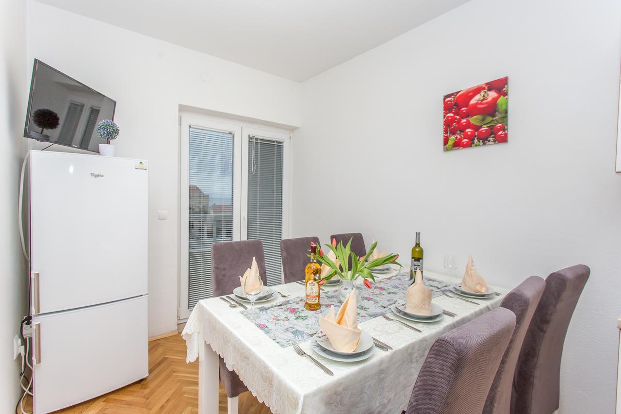 Apartments Grepo Sljeme Макарска Екстериор снимка